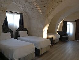 Aslan Guest House