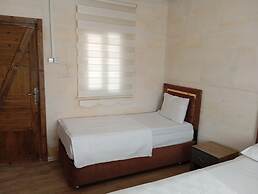Aslan Guest House