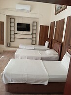 Aslan Guest House