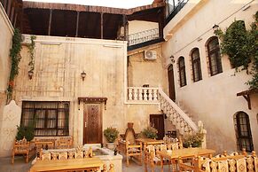 Aslan Guest House
