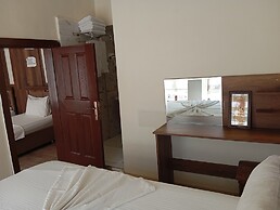 Aslan Guest House