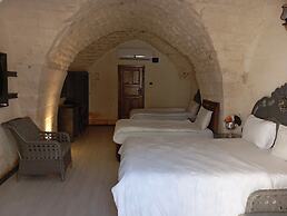 Aslan Guest House