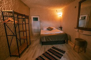 Mia Cappadocia Cave Hotel