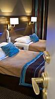 Helgon Hotel – Lourdes Pyrenees