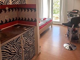 Logos Guesthouse