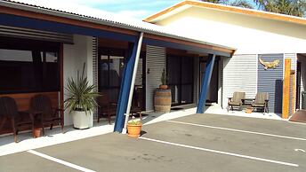 The Rocks Motel