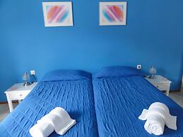 Botsis Guest House