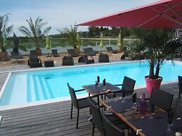 Brit Hotel Dijon Hermes