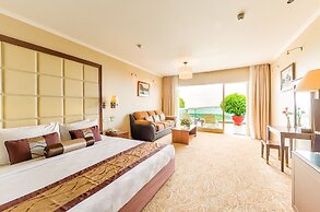 Sea Links Beach Hotel