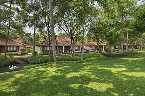 Kumarakom Lake Resort