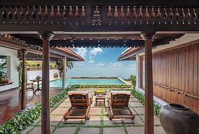 Kumarakom Lake Resort