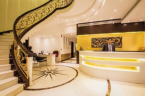 Hotel Grand Godwin