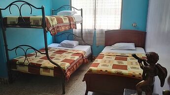 Hotel Eloy Alfaro - Hostel