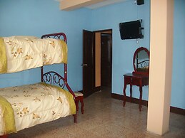 Hotel Eloy Alfaro - Hostel