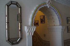 Dar Omar Khayam