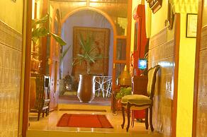 Dar Omar Khayam