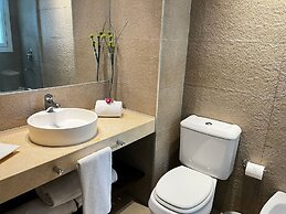 Awwa Suites and Spa