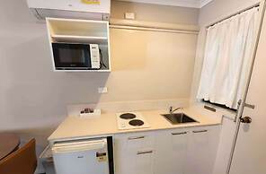 The Coachman Motel & Units