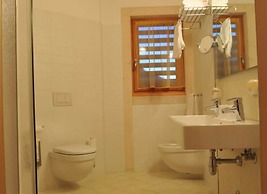 Benny Bio Hotel