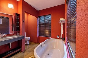 Francolin Lodge
