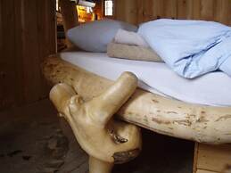 Engholm Husky Design Lodge