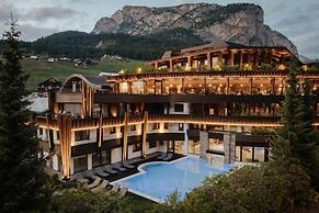 Hotel Granbaita Dolomites
