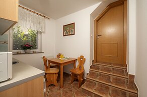 Rooms & Apartments Pr Matjon