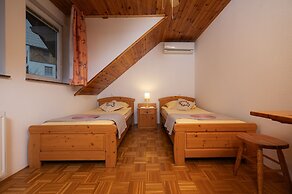 Rooms & Apartments Pr Matjon