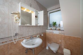 Rooms & Apartments Pr Matjon