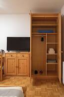 Rooms & Apartments Pr Matjon