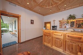 Rooms & Apartments Pr Matjon