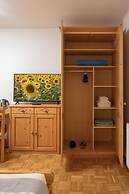 Rooms & Apartments Pr Matjon