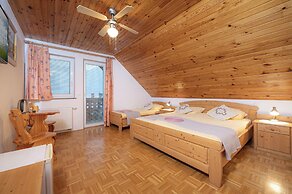 Rooms & Apartments Pr Matjon
