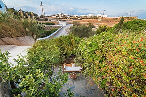 Vienoula's Garden