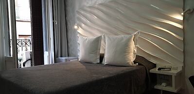Hostal Las Fuentes - Adults Only