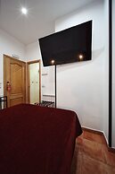 Hostal Las Fuentes - Adults Only