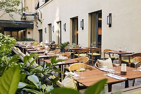 Cortiina Hotel
