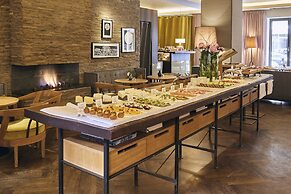 Cortiina Hotel
