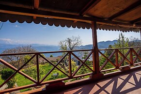 Chevron Eco Lodge