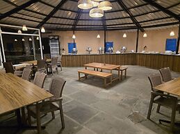 Chevron Eco Lodge