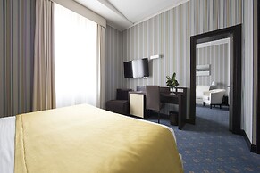 Hotel Naples