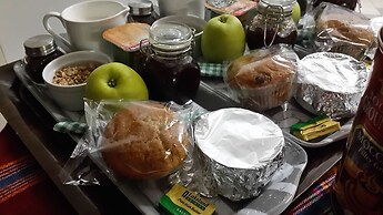 Cherry Tree Cottage Linden Bed and Breakfast