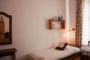 Kolory Guest House