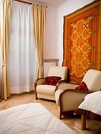 Kolory Guest House