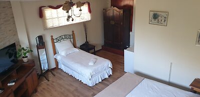 The Sleeping Bao B&B