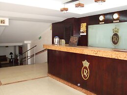 Hotel Plaza Versalles
