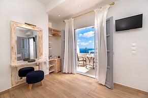 Hotel Thira