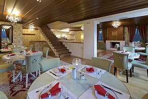 Zagori Suites Luxury Residences