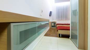 Dream Hotel