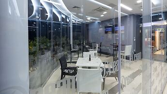 Dream Hotel